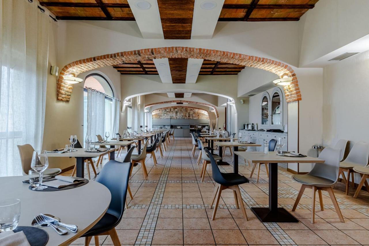 Hotel Ristorante Al Mulino By Lvg Hotel Collection Алессандрія Екстер'єр фото